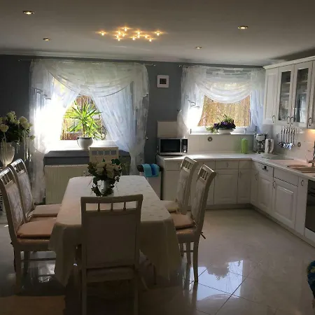 5 Sterne Cattaleya *